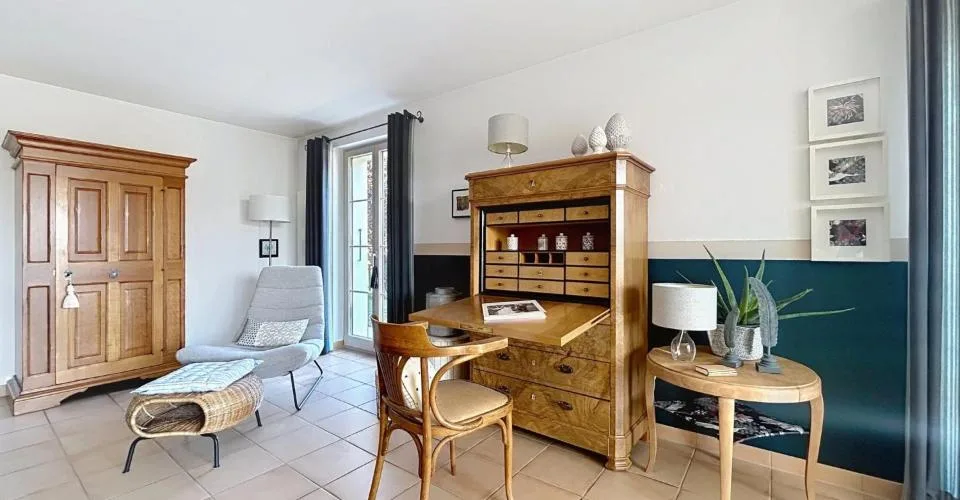 Spacieuse villa familiale de caractère avec vaste jardin – Foto 6 von 13