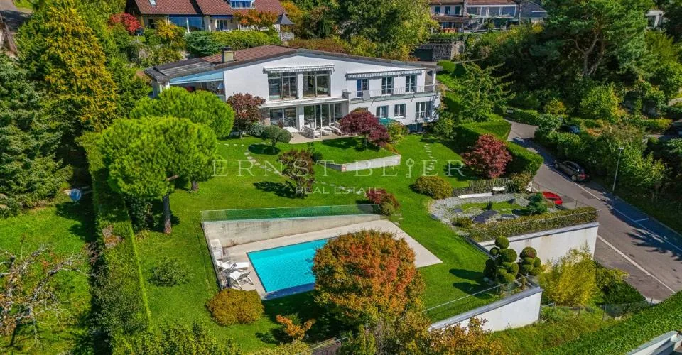 Propriété de prestige avec jardin paysager, piscine et panorama sur le Léman – foto 10 di 12