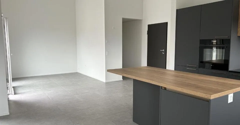 Appartement neuf dans les combles, vue lac libre de suite – Foto 3 von 13