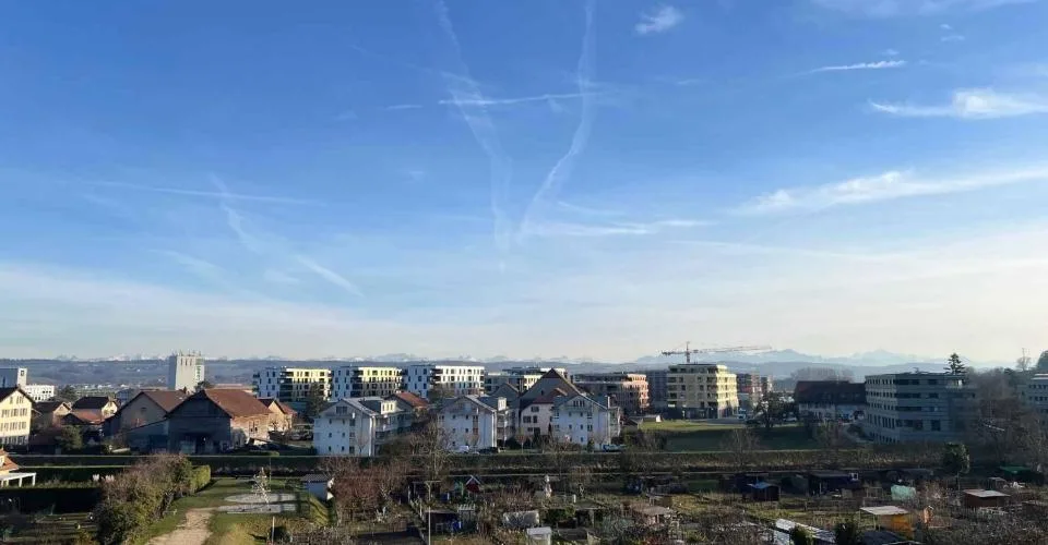 Bel appartement de 3½ pièces au 1er étage avec balcon et place de parc – photo 6 of 8