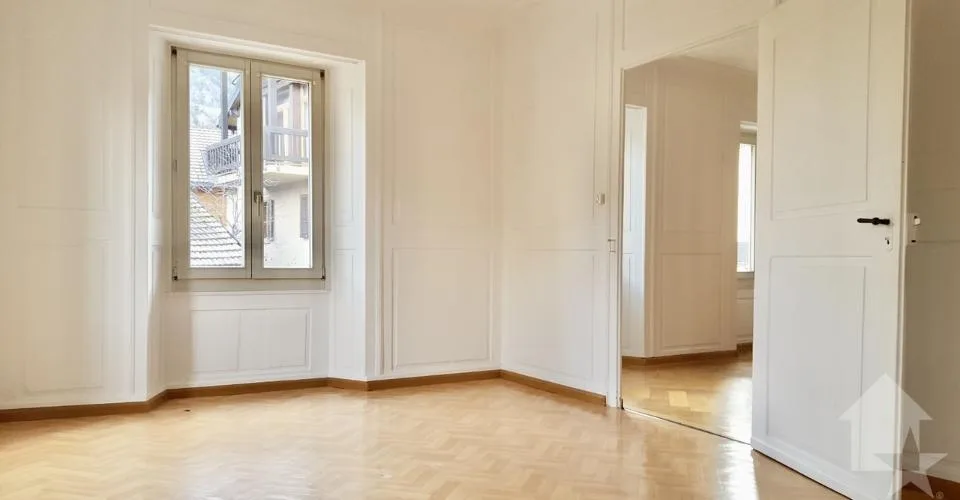 Immeuble de 5 appartements et un restaurant au centre du village ! – foto 10 di 13