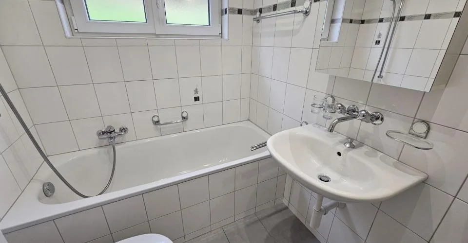 À vendre à Roches (BE) immeuble de 3 appartements avec 4 garages