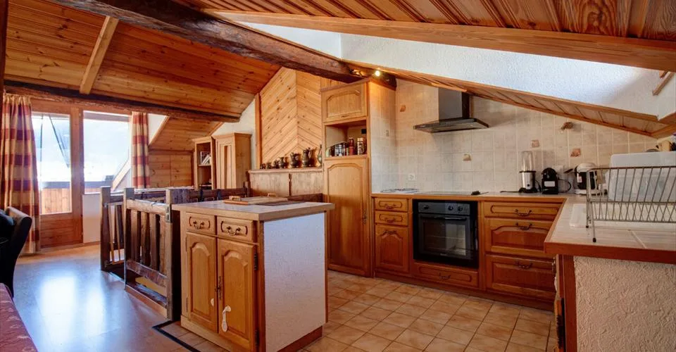 Immeuble mixte à Versegères – Foto 2 von 12