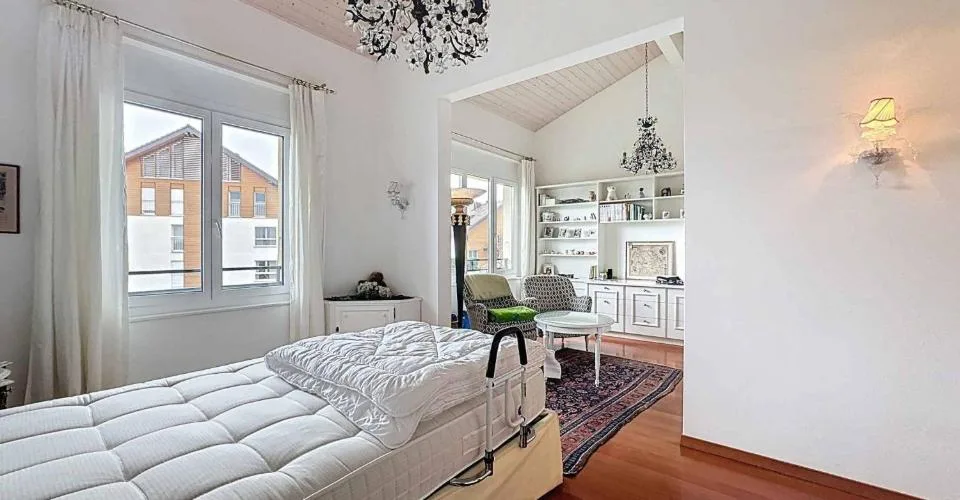 Magnifique duplex en attique de 6.5 pièces