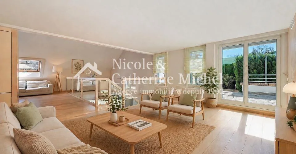 Attique duplex de haut standing dans une résidence au bord du lac – Foto 9 von 13