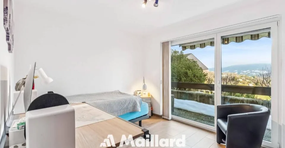 Magnifique appartement de 6.5 pièces avec vue panoramique sur les Alpes