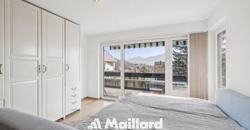Magnifique appartement de 6.5 pièces avec vue panoramique sur les Alpes
