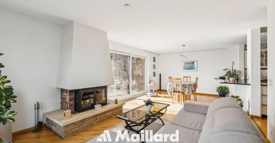 Magnifique appartement de 6.5 pièces avec vue panoramique sur les Alpes