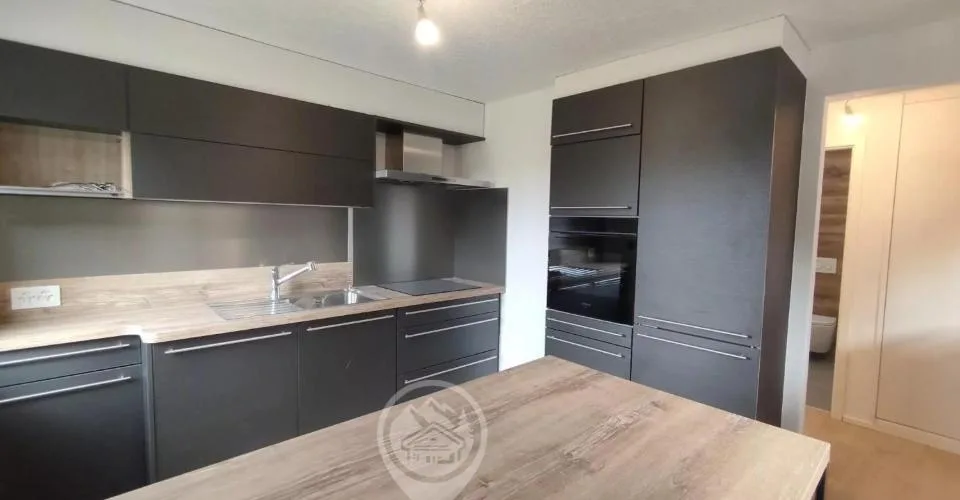 Veysonnaz ? Magnifique appartement 5 pièces rénové au coeur des 4 Vall