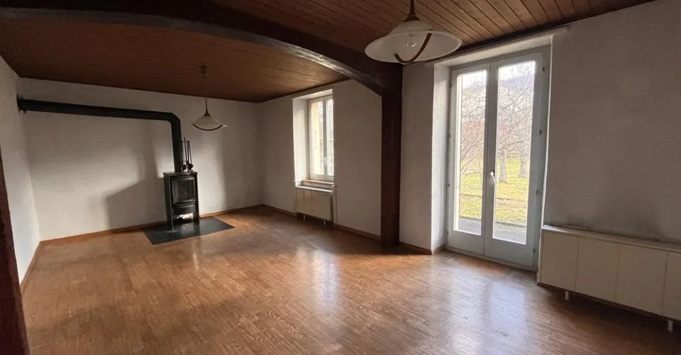 Maison, Bassecourt - 395000