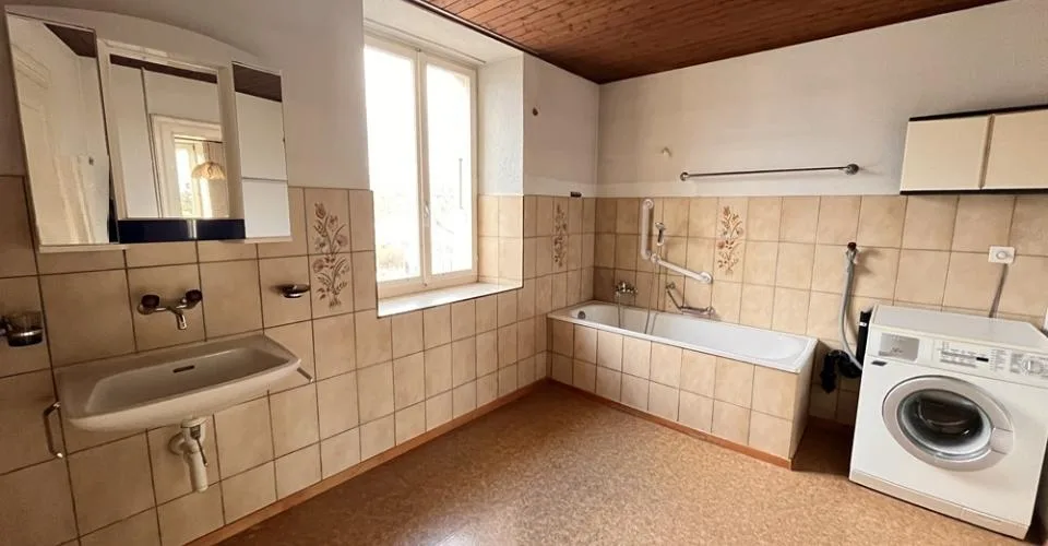 Maison, Bassecourt - 395000