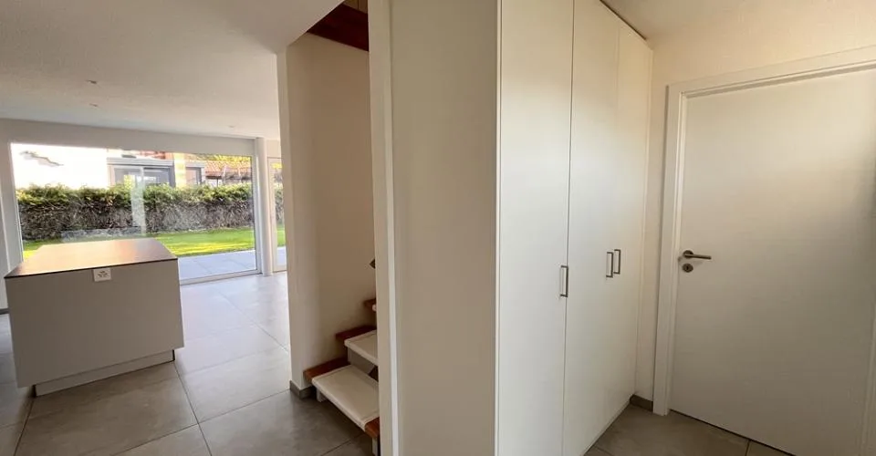 Maison jumelée, Courtételle - 805000