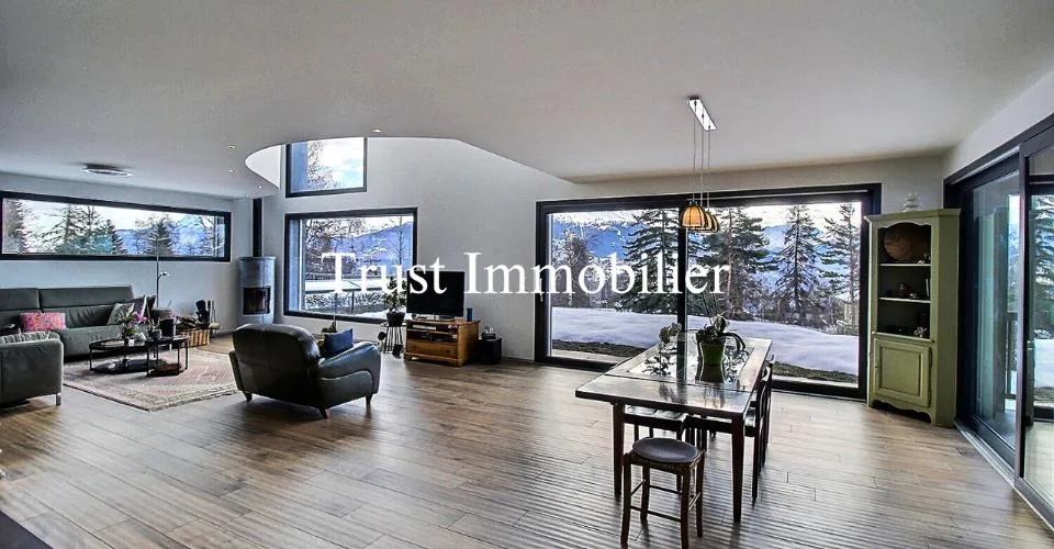 6010. Luxe, nature et raffinement face aux montagnes