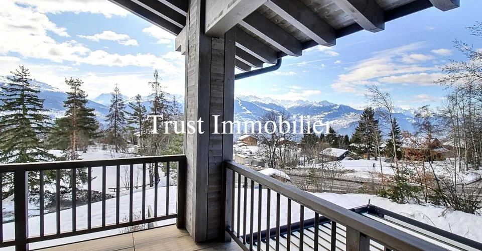 6010. Luxe, nature et raffinement face aux montagnes