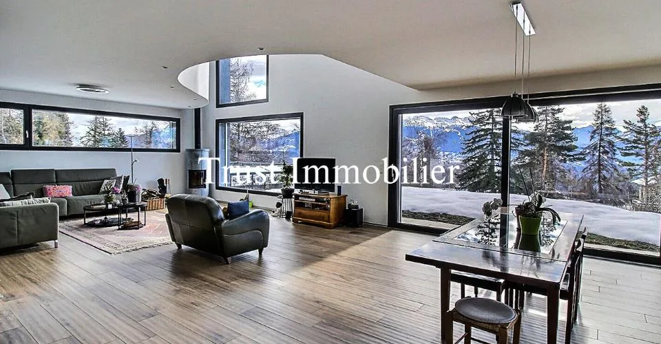 6010. Luxe, nature et raffinement face aux montagnes