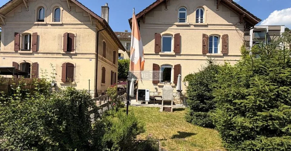 Charme et authenticité: ancienne villa Suchard avec jardin et garage