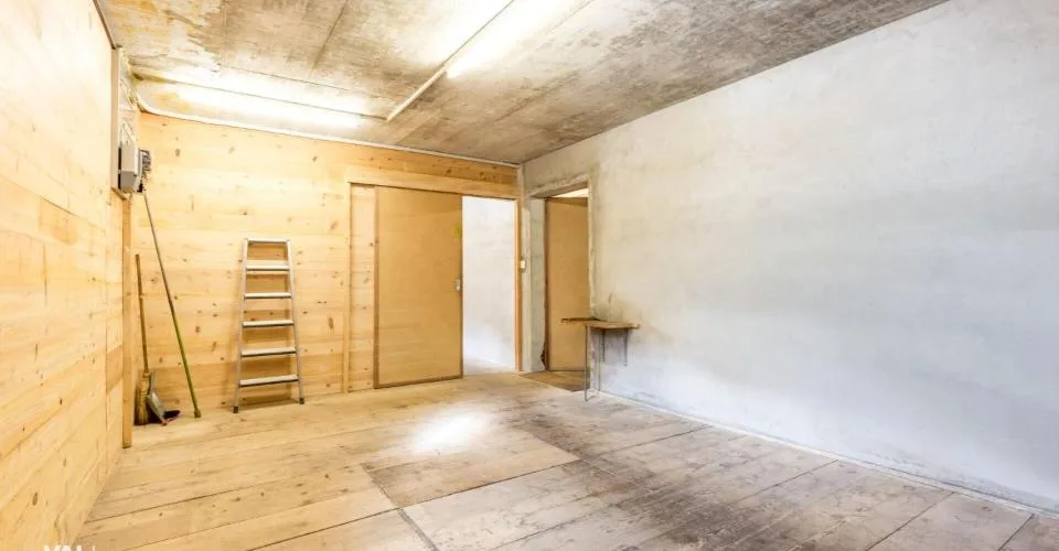 Local commercial à rénover avec potentiel création de logements – Foto 9 von 11