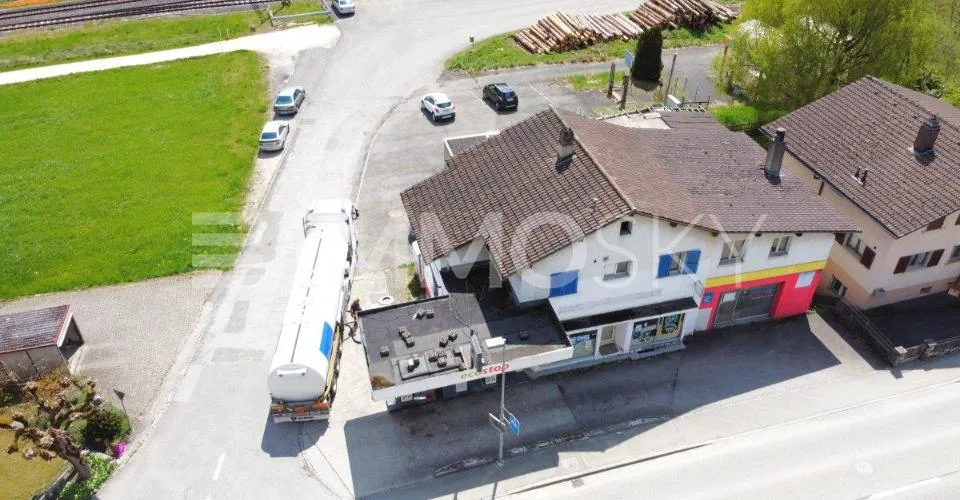 Attraktives Bauland im Herzen von Court