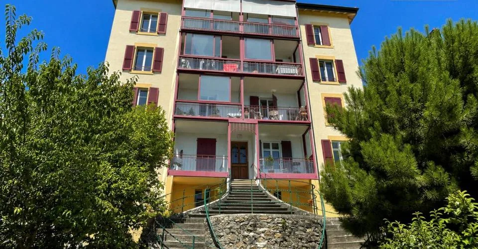Opportunité d'investissement - Appartement avec balcon et vue panoramique