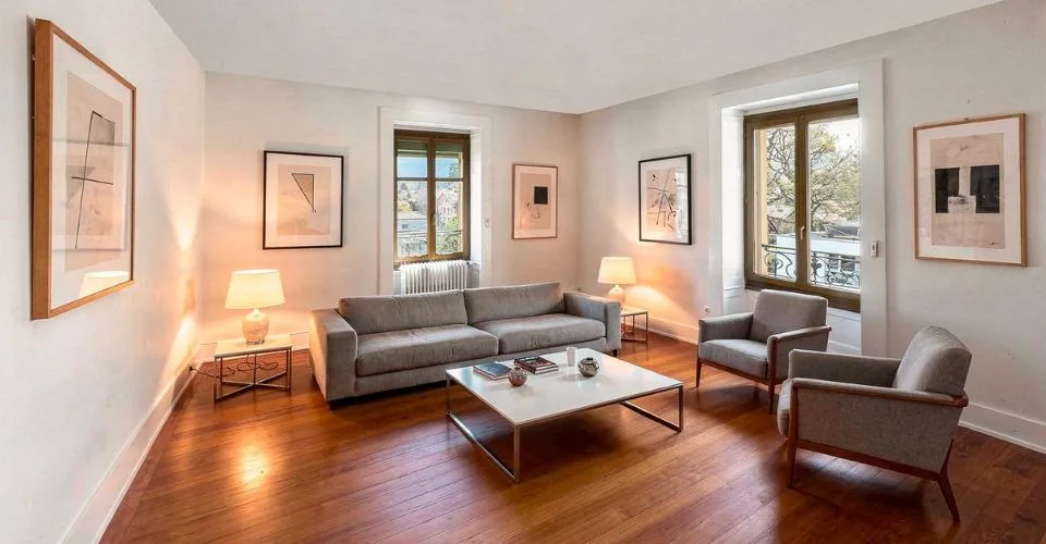 Appartement C: 180m² au dernier étage - Maison Maître 1893 rénovée