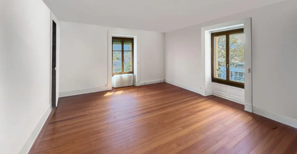 Appartement C: 180m² au dernier étage - Maison Maître 1893 rénovée