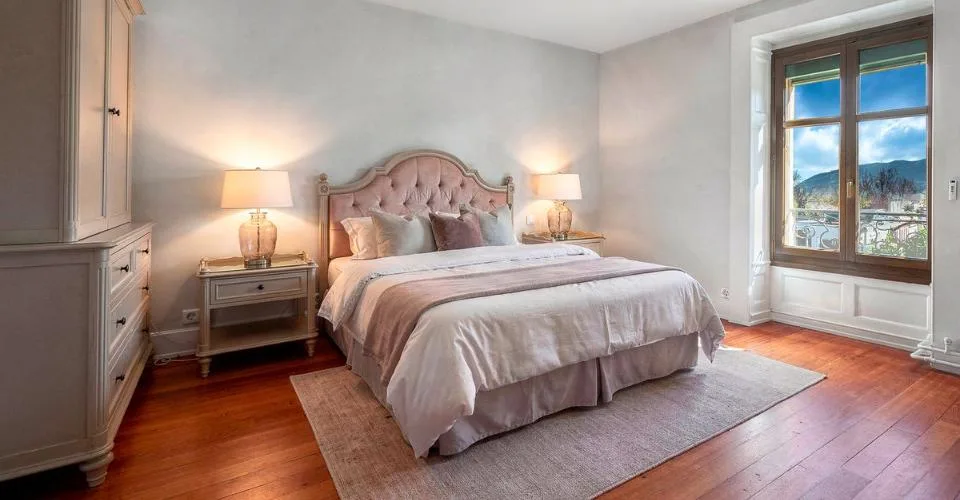 Appartement C: 180m² au dernier étage - Maison Maître 1893 rénovée