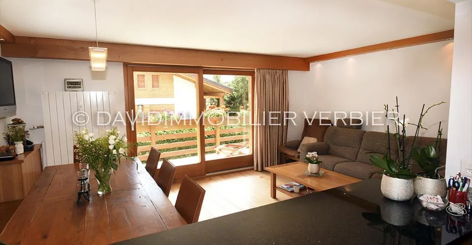 Verbier:Superbe appartement entièrement rénové de 86.5 m2. – Foto 3 von 21