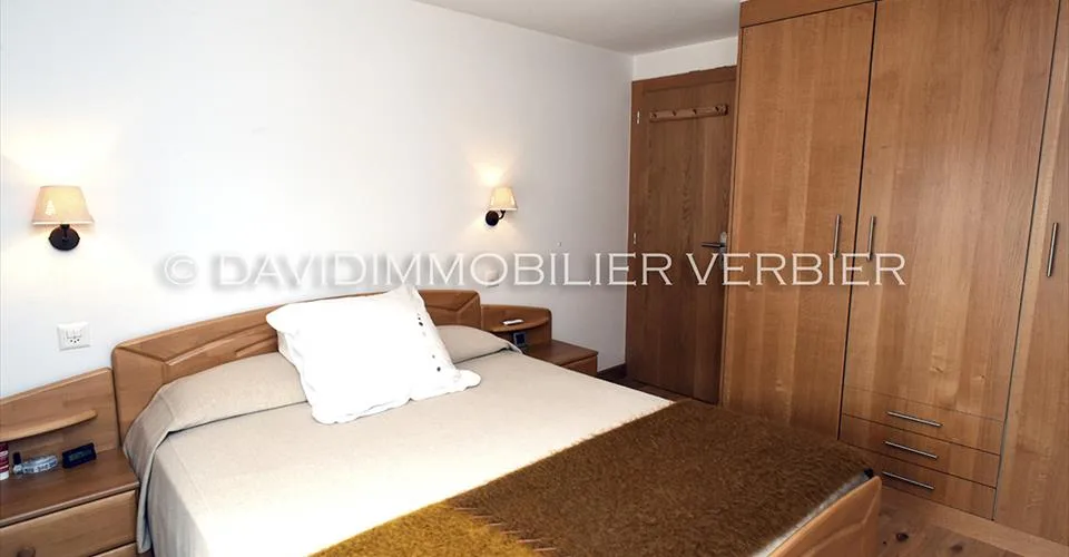 Verbier:Superbe appartement entièrement rénové de 86.5 m2. – Foto 11 von 21