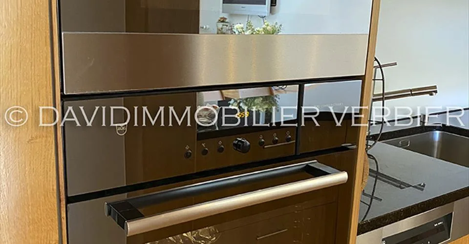 Verbier:Superbe appartement entièrement rénové de 86.5 m2. – Foto 6 von 21