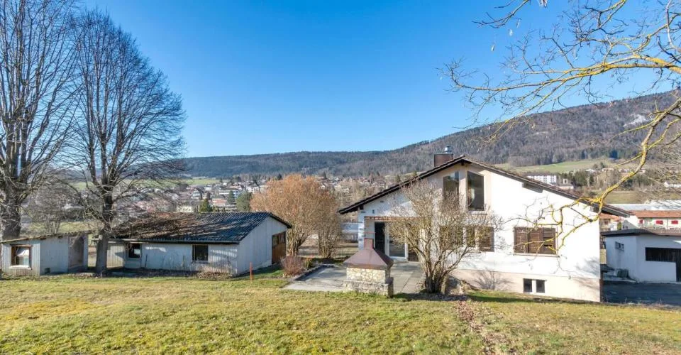Reconvilier, villa de 4.5pces avec atelier et 3 garages – foto 2 di 13