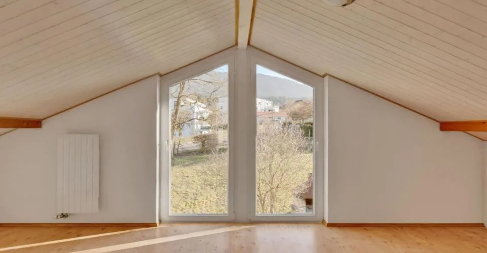 Reconvilier, villa de 4.5pces avec atelier et 3 garages – foto 11 di 13