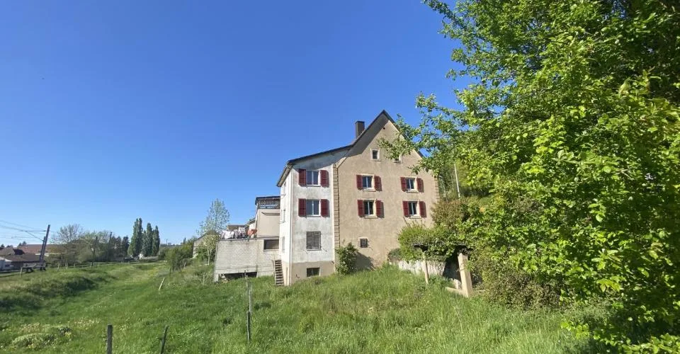 Maison familiale de 2 appartements, Boncourt - 210000