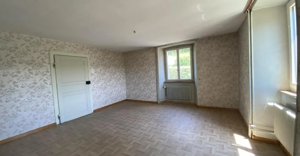 Maison familiale de 2 appartements, Boncourt - 210000