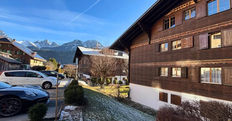 Bel appartement lumineux de 4.5 pièces au centre de Chateau-d'Oex