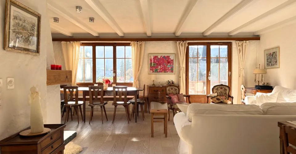 Bel appartement lumineux de 4.5 pièces au centre de Chateau-d'Oex