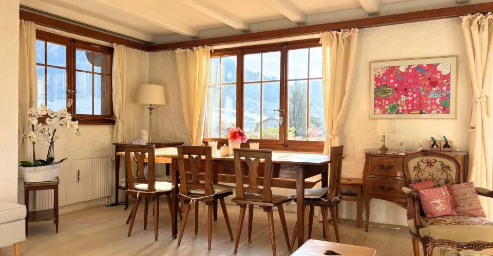 Bel appartement lumineux de 4.5 pièces au centre de Chateau-d'Oex
