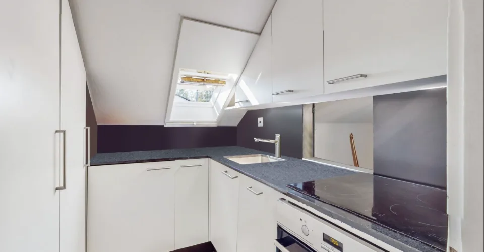 Maison individuelle 5.5 pièces avec projet de rénovation et dagrandissement approuvé  Chénens
