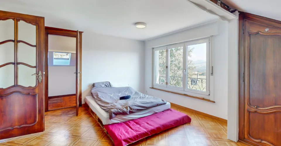 Maison individuelle 5.5 pièces avec projet de rénovation et dagrandissement approuvé  Chénens