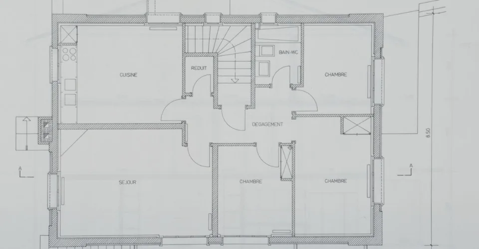 Immeuble avec potentiel de développement à Montana Village à 5 min en voiture du centre de Crans-Montana