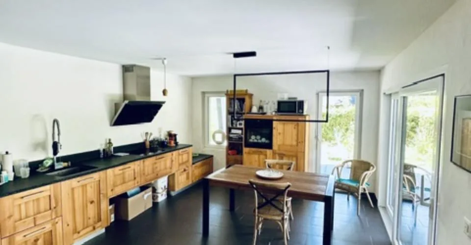 Splendide 3.5 pièces avec jardin et terrasse panoramique