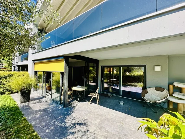 Splendide 3.5 pièces avec jardin et terrasse panoramique