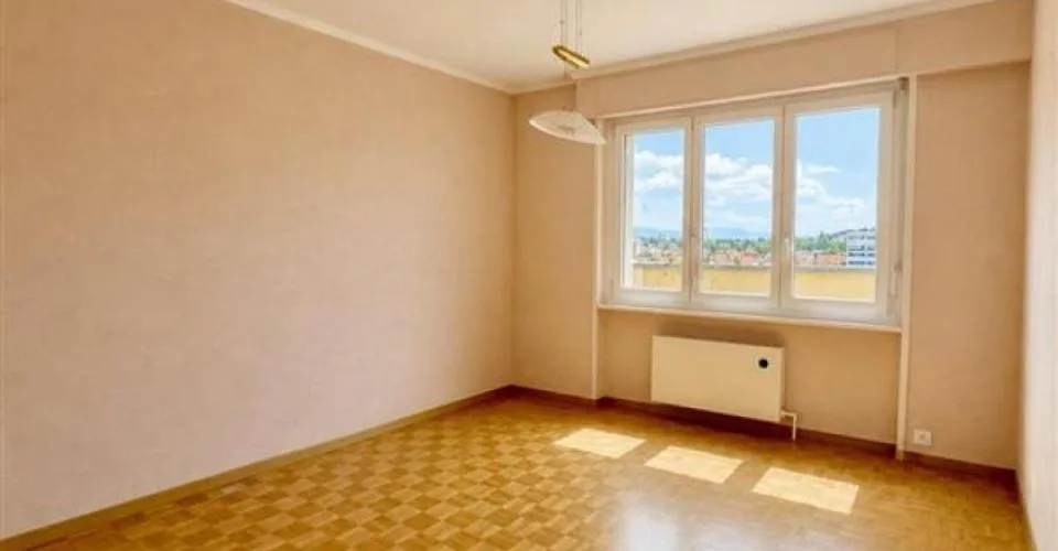 Appartement de 4.5 pièces au dernier étage – Foto 8 von 13