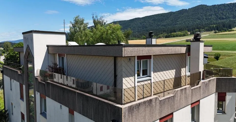 À vendre à Reconvilier magnifique attique de 4.5 pièces – Foto 2 von 13