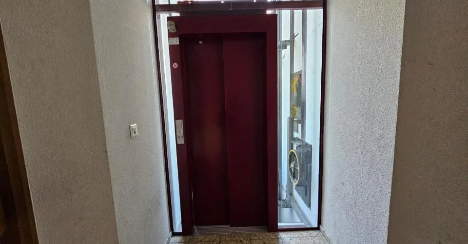 À vendre à Reconvilier magnifique attique de 4.5 pièces – Foto 4 von 13