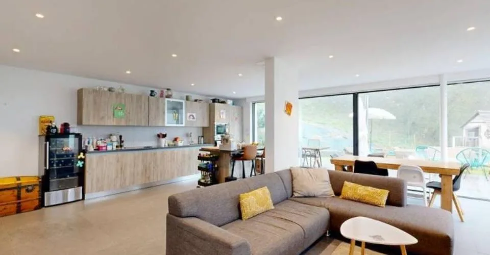 LES MONTS-DE-CORSIER - VILLA JUMELLE CONTEMPORAINE DE 5.5 PIECES