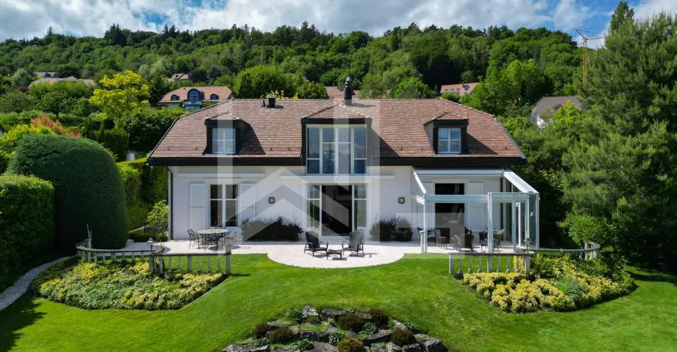 Villa avec vue imprenable sur la Côte, le Lac et les Alpes