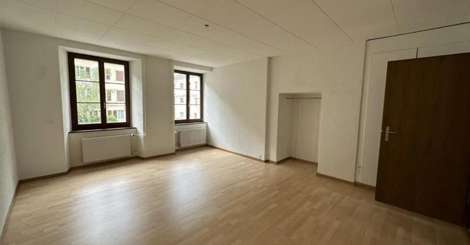 St-Imier, immeuble de 5 appartements et 4 garages – foto 5 di 11