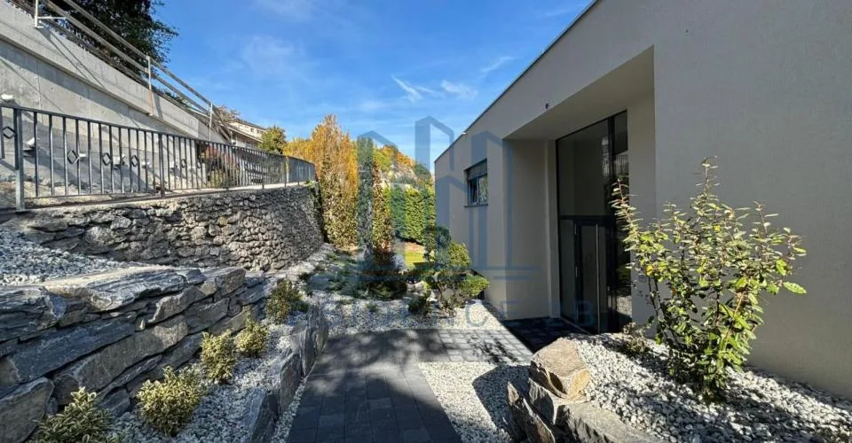 Objet rare de 5.5 pièces avec grand Jardin privatif