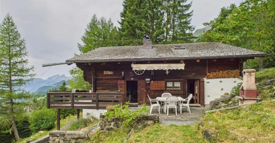Chalet fascinant avec charme et histoire à Les Diablerets, VD