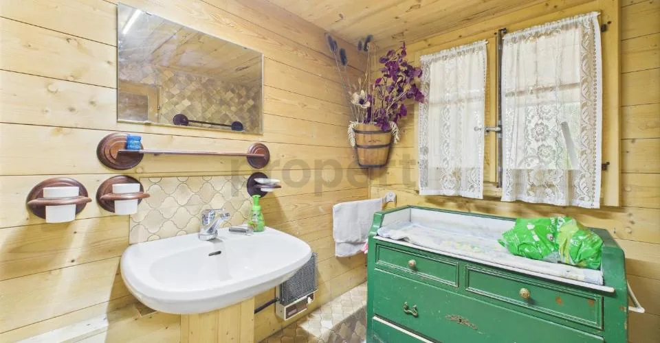 Chalet fascinant avec charme et histoire à Les Diablerets, VD